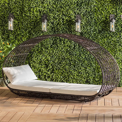 Stunning Outdoor Wicker Daybed