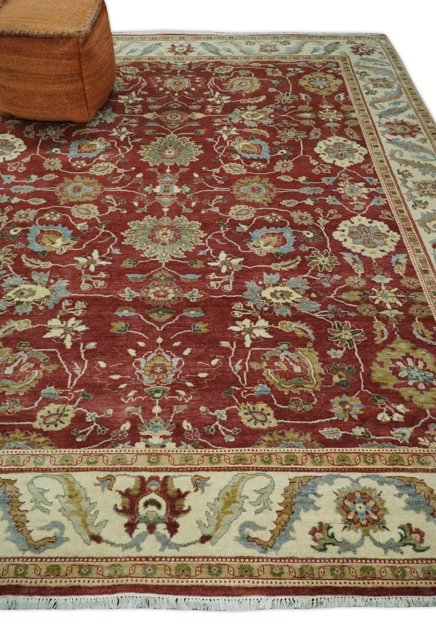 Fine Hand Knotted Traditional Wool Rug