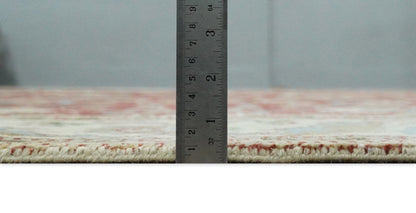 Fine Hand Knotted Traditional Wool Rug