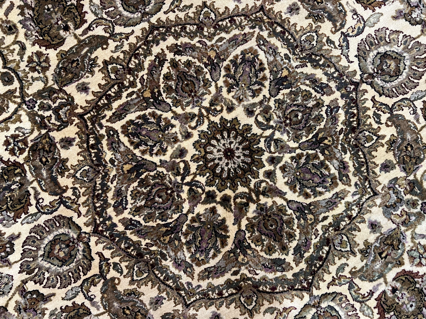 Round Indo Persian Rug 8x8 ft